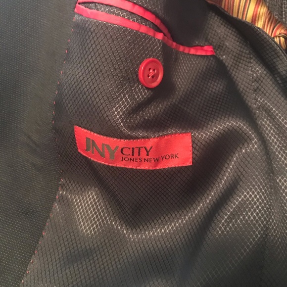 Dark blue men’s suit - Picture 3 of 4